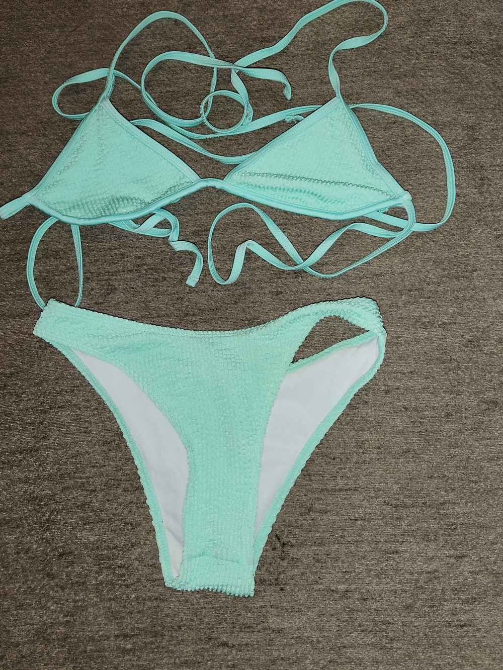 Women’s Voyage Shaped Crinkle Triangle Bikini Set - Green Small